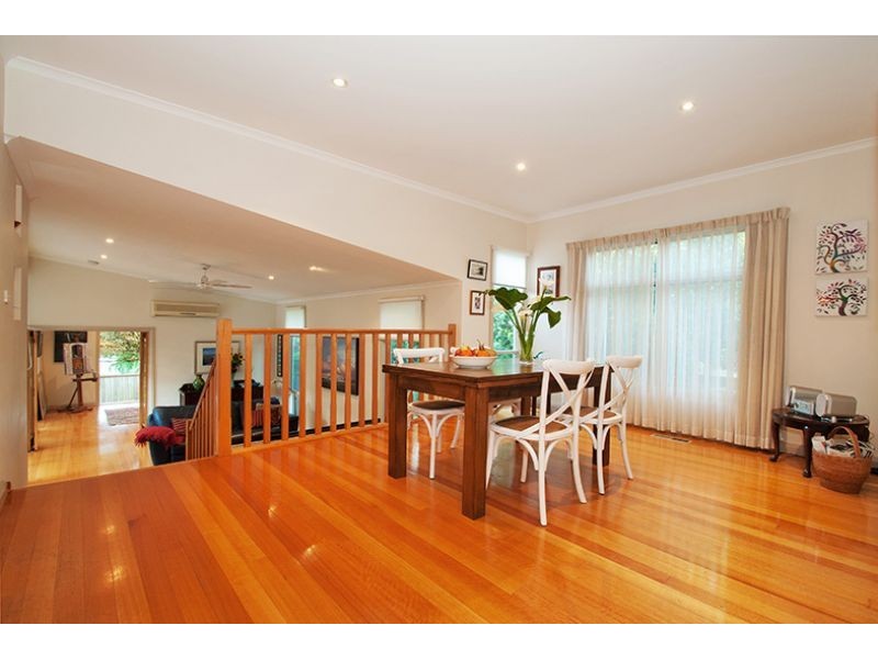 11 Bader Avenue, Nunawading VIC 3131