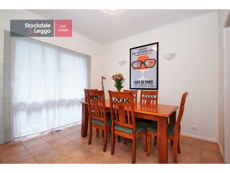 1/17 White Avenue, Bayswater North VIC 3153