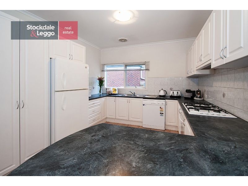 1/17 White Avenue, Bayswater North VIC 3153