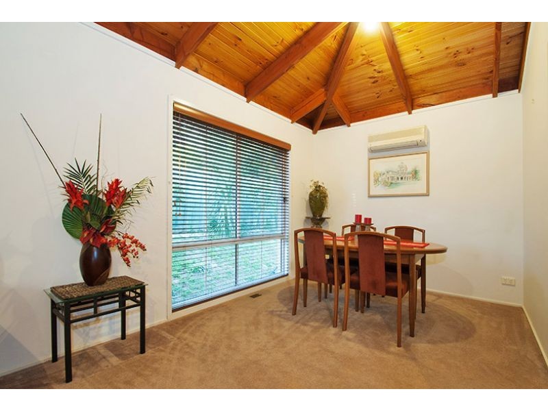 10 Bayswater View, Bayswater North VIC 3153