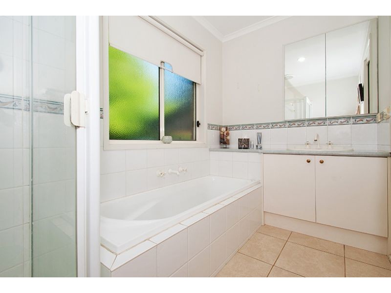 10 Bayswater View, Bayswater North VIC 3153