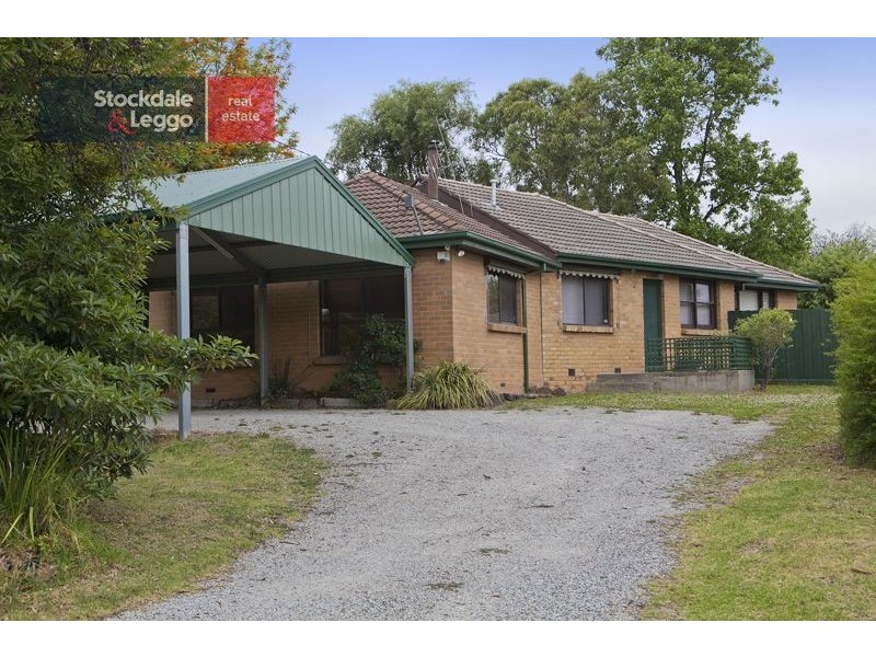 2 Peck Street, Bayswater VIC 3153