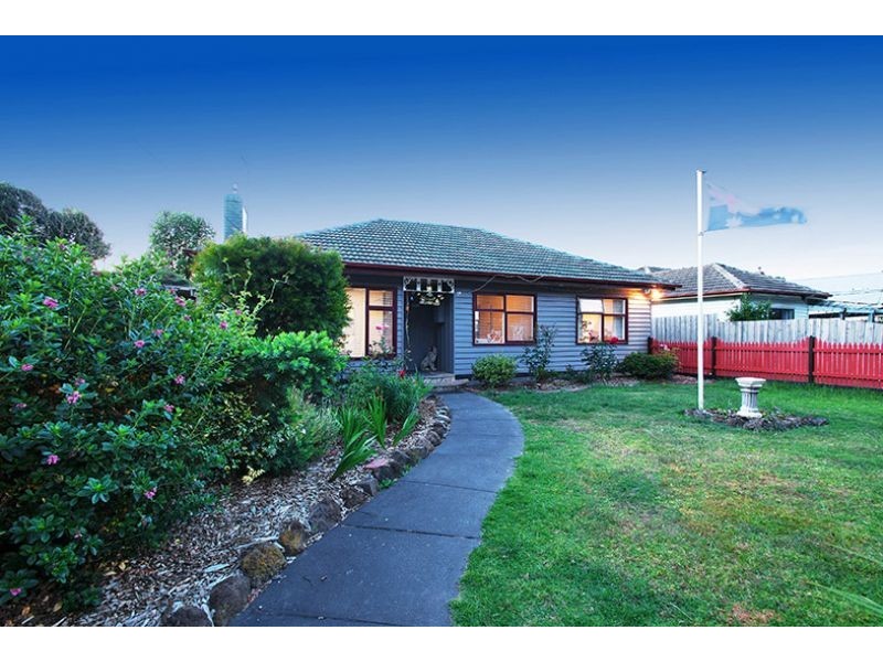19 Old Lilydale Road, Ringwood East VIC 3135