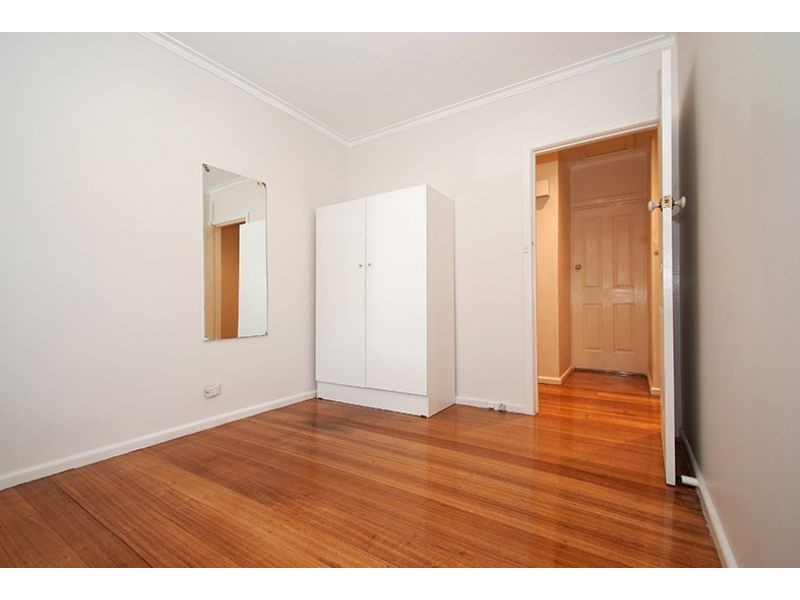 19 Old Lilydale Road, Ringwood East VIC 3135