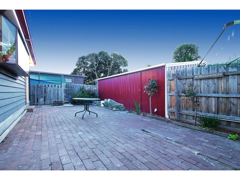 19 Old Lilydale Road, Ringwood East VIC 3135