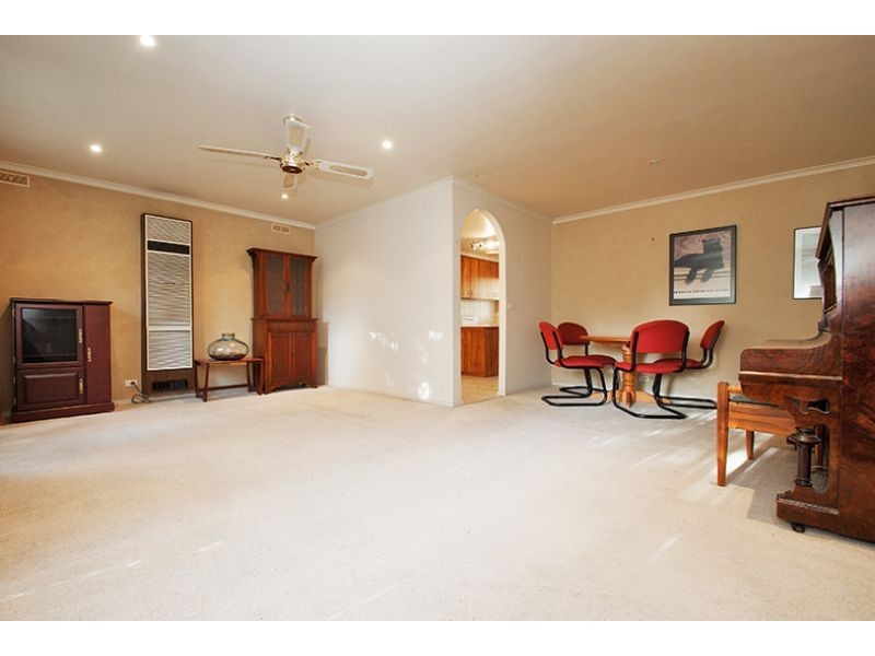 4/31-35 Glen Park Road, Bayswater North VIC 3153