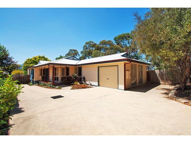 2/451 Dorset Road, Croydon VIC 3136