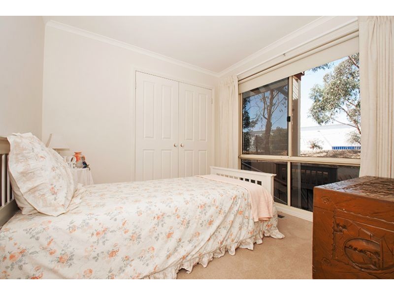 2/451 Dorset Road, Croydon VIC 3136