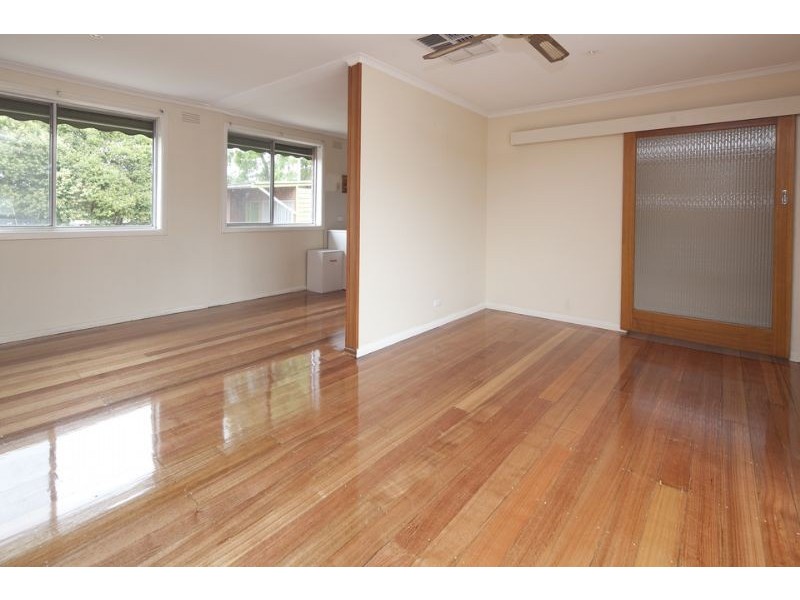 90 Scoresby Road, Bayswater VIC 3153