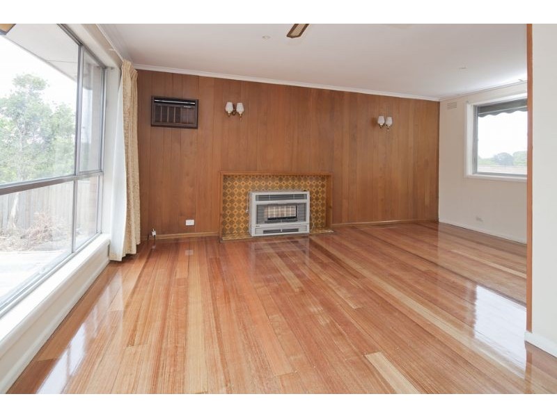 90 Scoresby Road, Bayswater VIC 3153