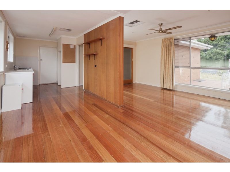 90 Scoresby Road, Bayswater VIC 3153