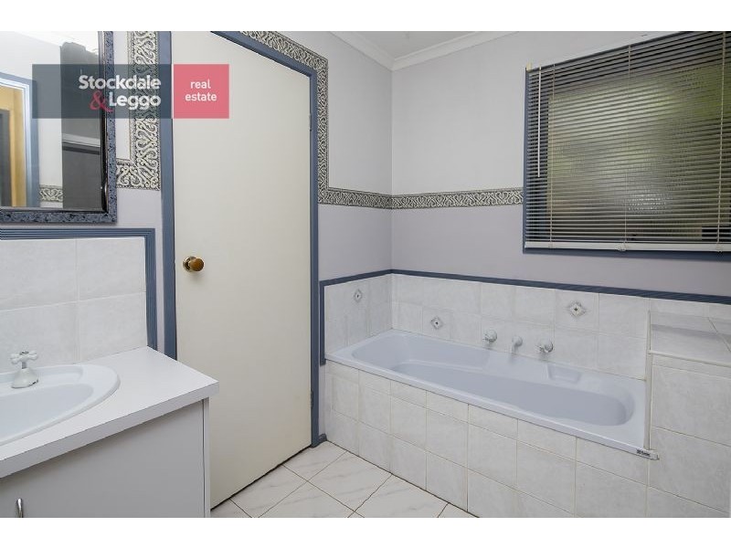 72 Burdekin Avenue, Bayswater North VIC 3153