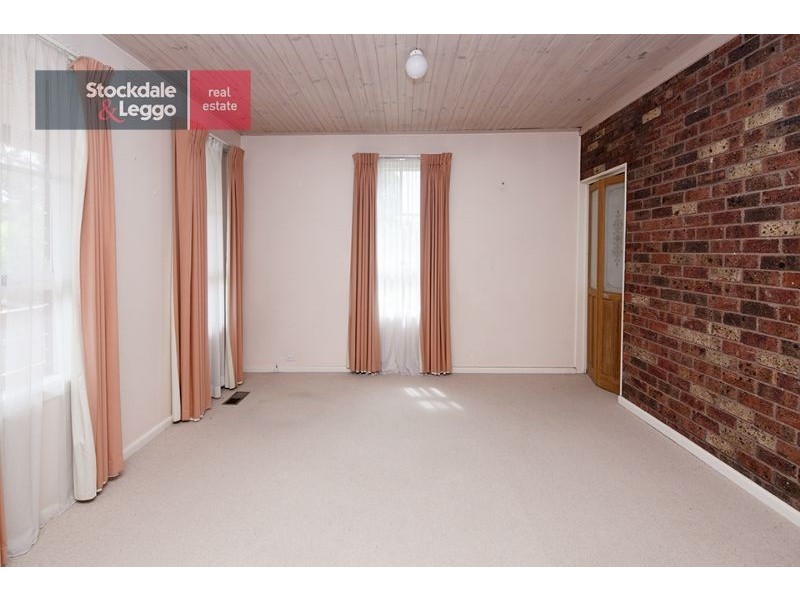 81 Wallace Road, Wantirna South VIC 3152