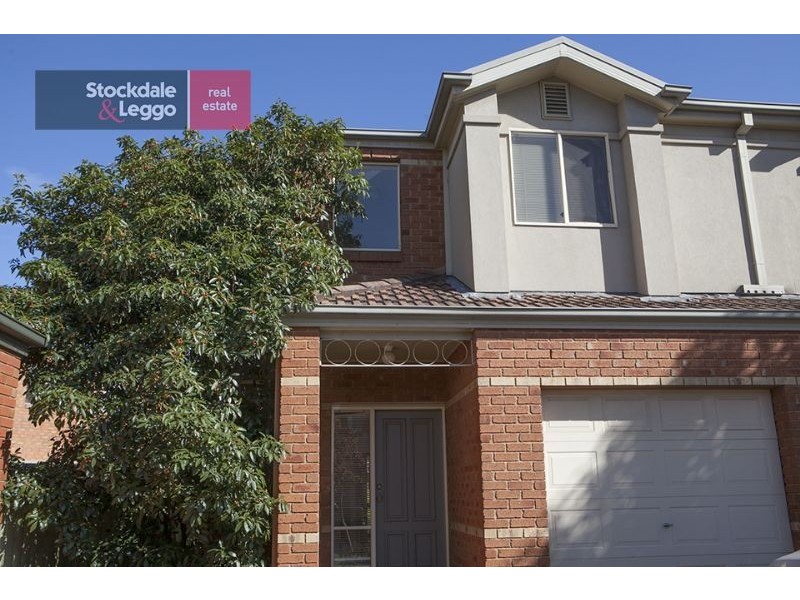 51 St Laurent Rise, Knoxfield VIC 3180