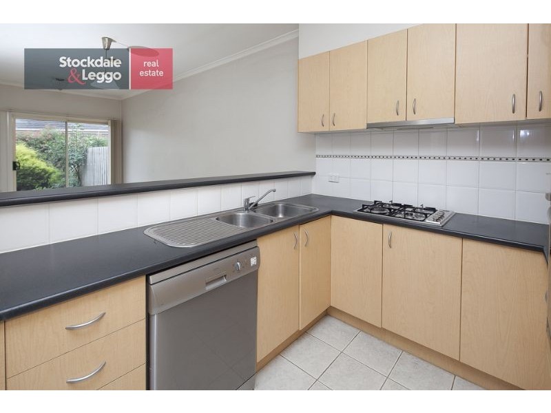 51 St Laurent Rise, Knoxfield VIC 3180