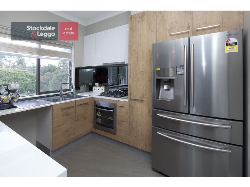 2/7 King Street, Bayswater VIC 3153