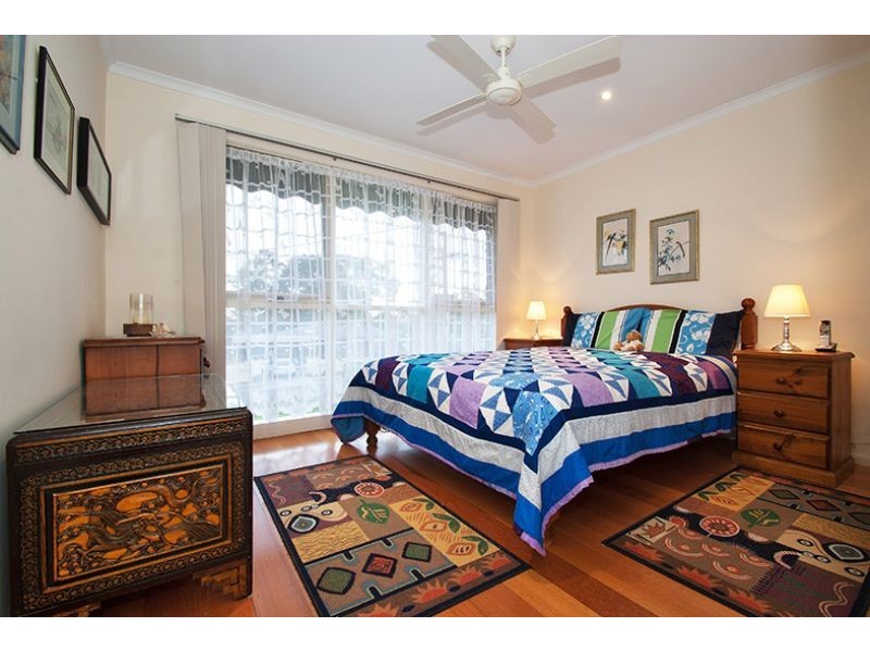 65 Begonia Avenue, Bayswater VIC 3153