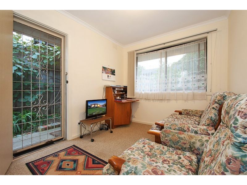 65 Begonia Avenue, Bayswater VIC 3153