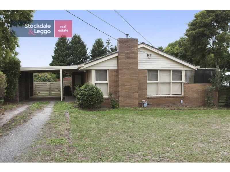 35 Sinclair Road, Bayswater VIC 3153