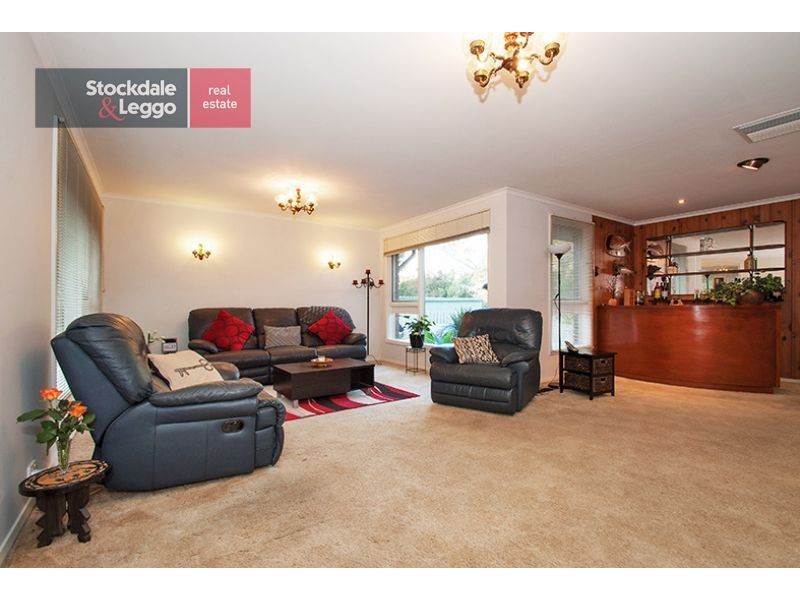 17 Pope Avenue, Boronia VIC 3155