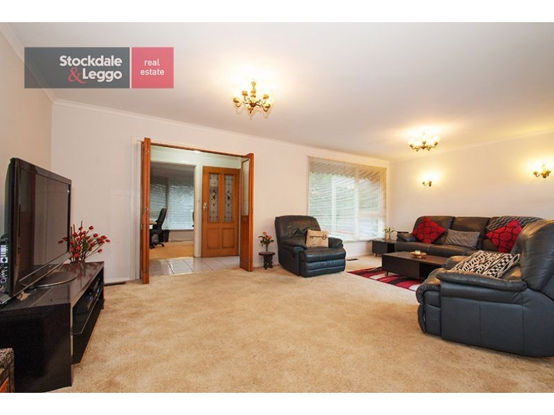 17 Pope Avenue, Boronia VIC 3155