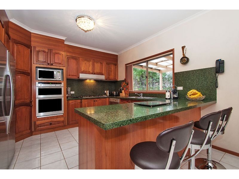 22 Kings Court, Wantirna South VIC 3152