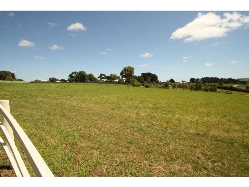 1/2-3 Hanley Court, Dumbalk VIC 3956