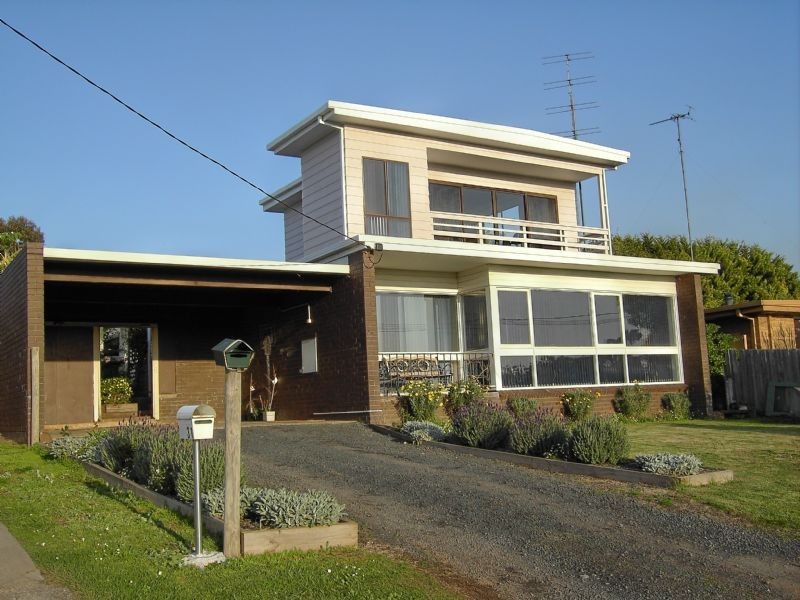 29 Brown, Leongatha VIC 3953