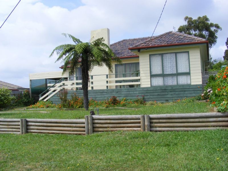 52 Parr Street, Leongatha VIC 3953