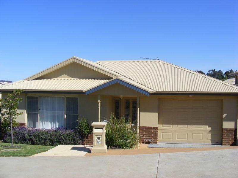 33/11 McDonald Street, Leongatha VIC 3953