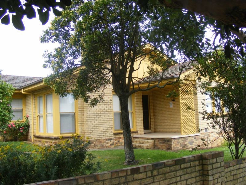 11 Bruce Street, Leongatha VIC 3953