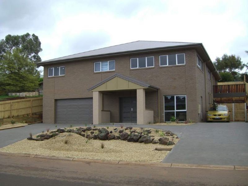 4 Silverback Place, Leongatha VIC 3953