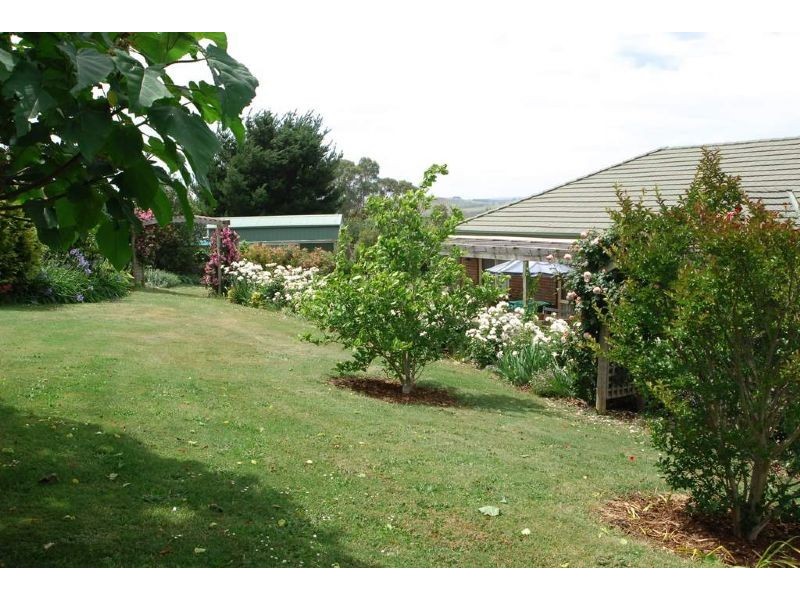 8A Louise Simon Court, Leongatha VIC 3953