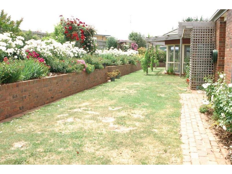 8A Louise Simon Court, Leongatha VIC 3953