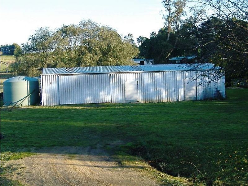 25 Pincinis Lane, Mirboo North VIC 3871