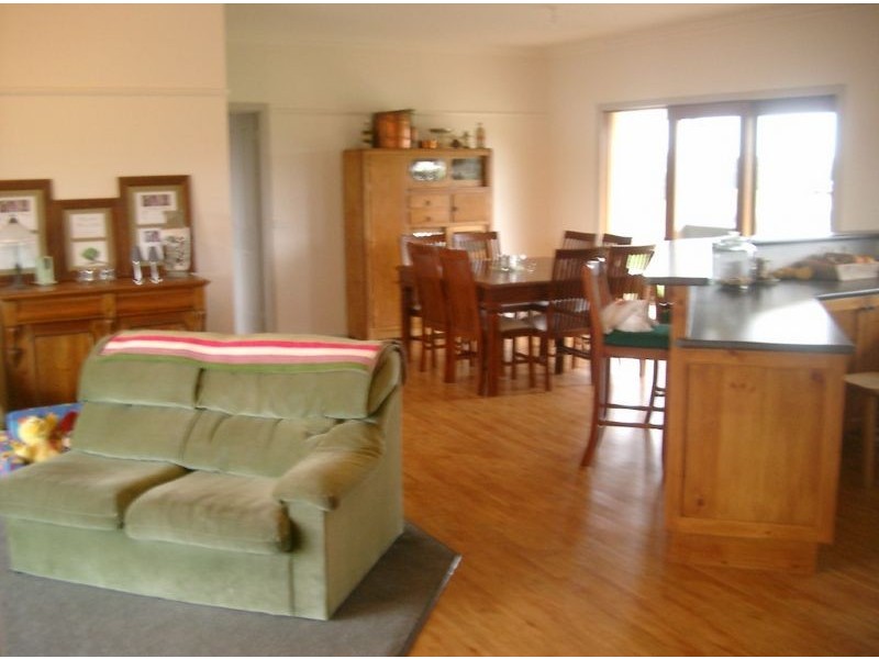 84 Martins Road, Meeniyan VIC 3956