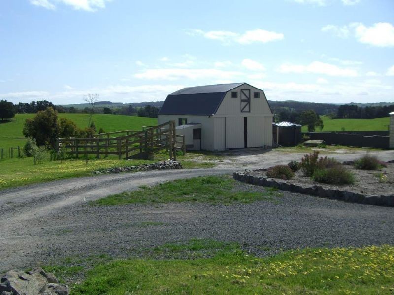 84 Martins Road, Meeniyan VIC 3956