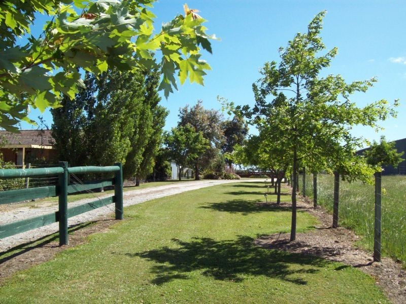 42-52 Geale Street, Meeniyan VIC 3956