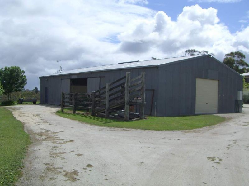 42-52 Geale Street, Meeniyan VIC 3956