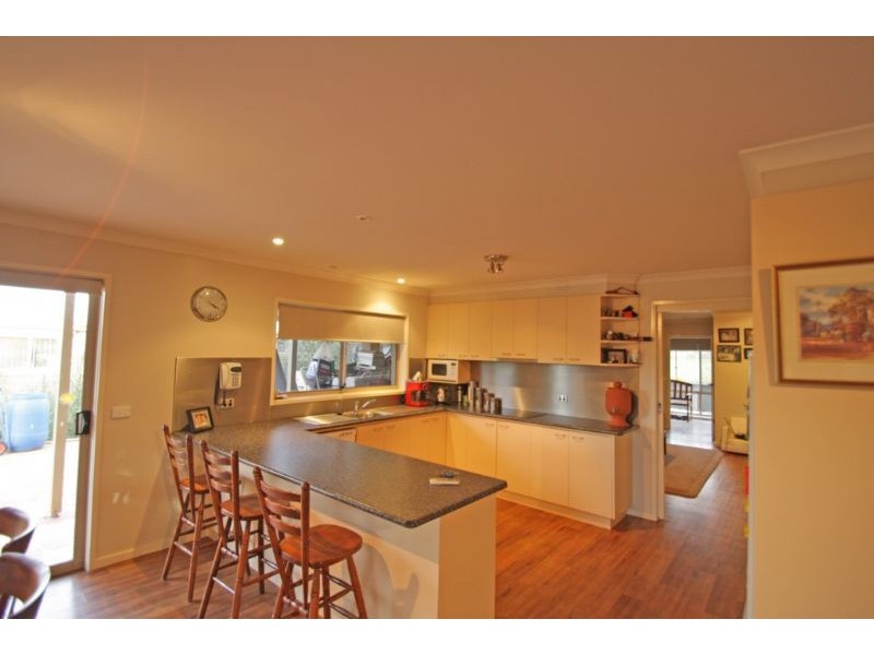 7 Laura Grove, Leongatha VIC 3953