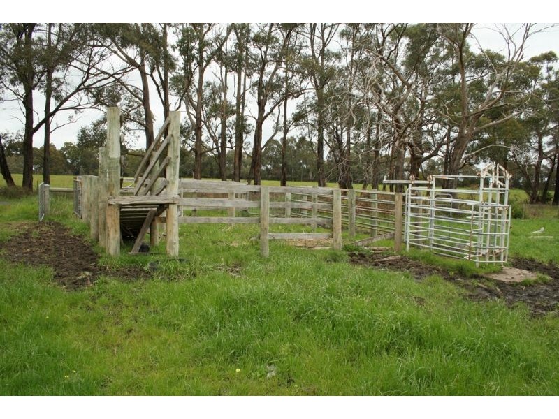 . Dollar Road, Dumbalk VIC 3956