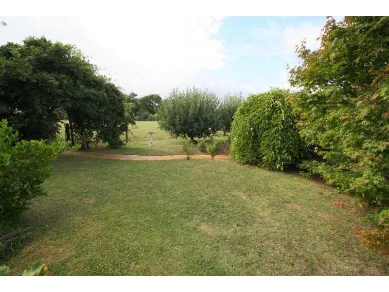 2 Ditchley Court, Leongatha VIC 3953