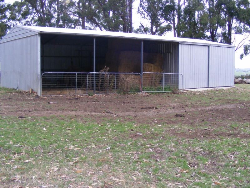 # Forresters Road, Hallston VIC 3953