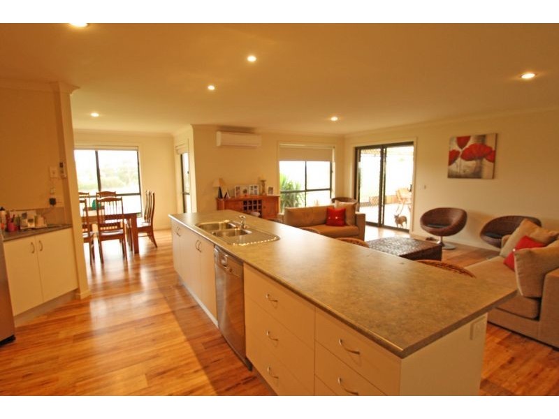 22 Norview Drive, Leongatha VIC 3953