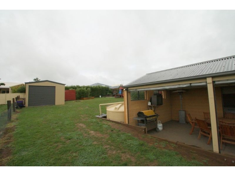 22 Norview Drive, Leongatha VIC 3953