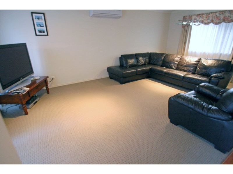 9 Park Drive, Leongatha VIC 3953