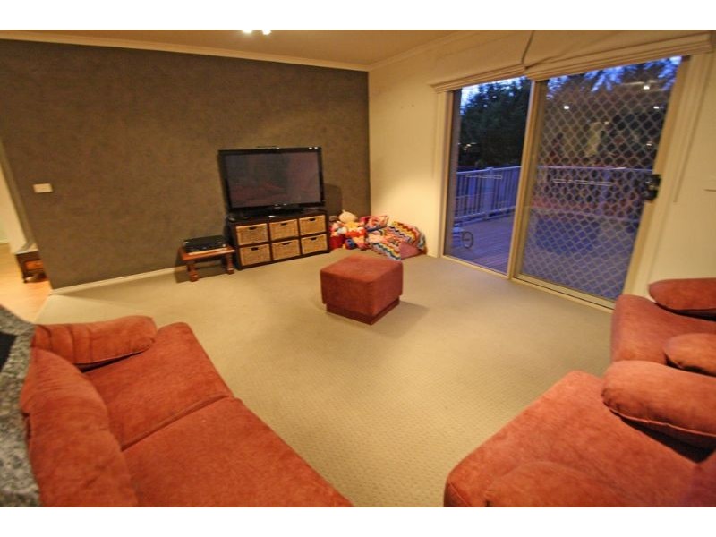 9 Park Drive, Leongatha VIC 3953