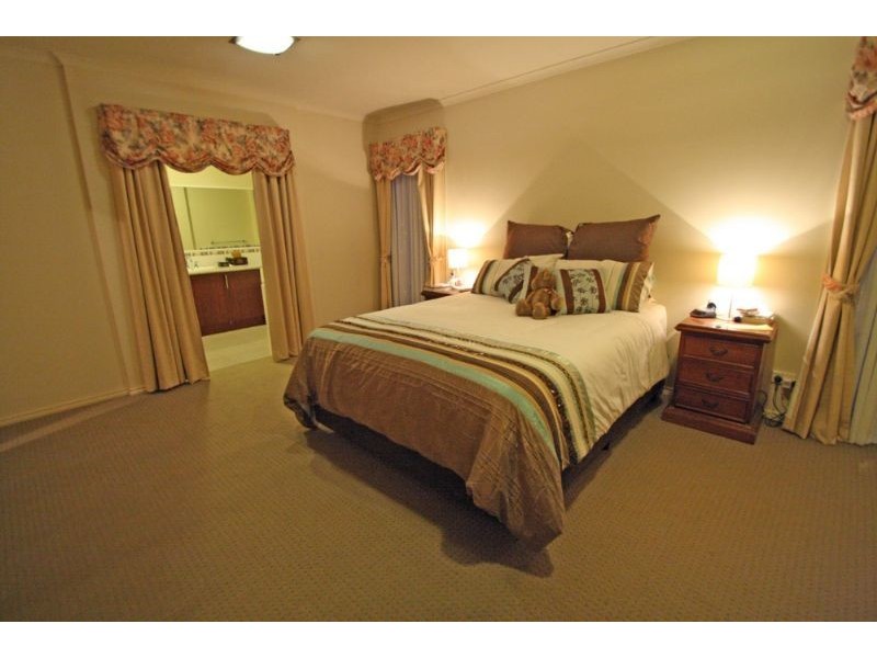 9 Park Drive, Leongatha VIC 3953