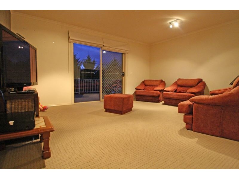 9 Park Drive, Leongatha VIC 3953