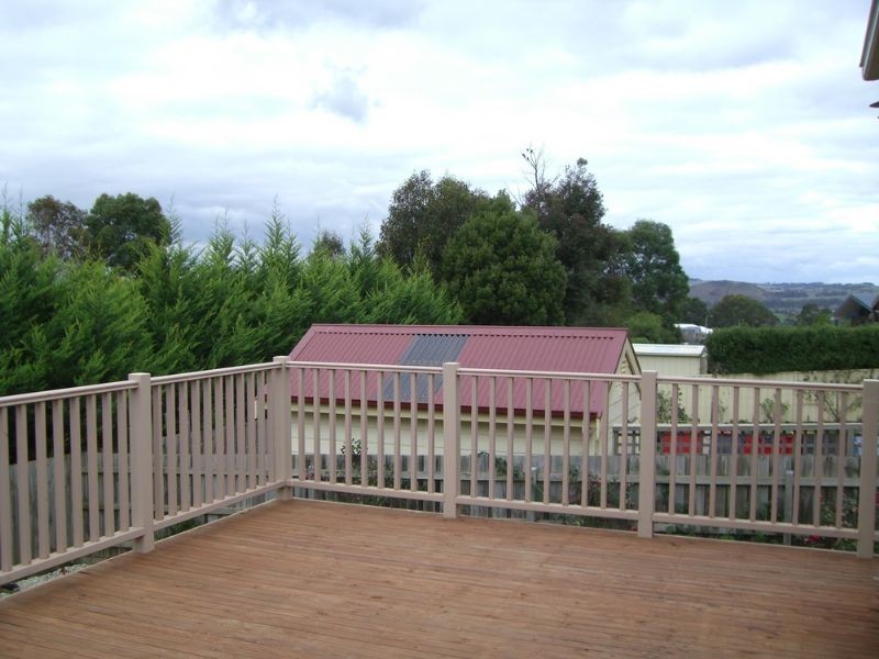 9 Park Drive, Leongatha VIC 3953